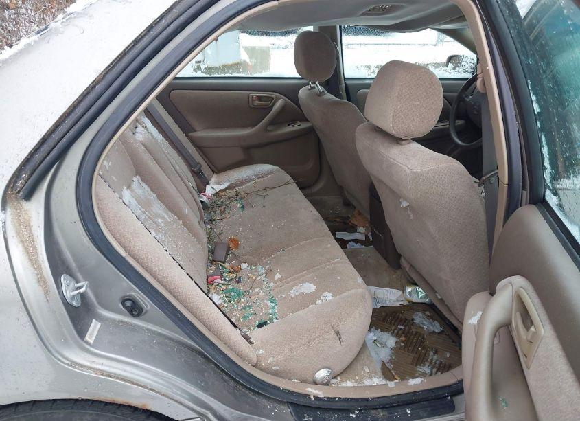 Photo 8 of 2000 Toyota Camry LE V6 (VIN 4T1BF22K5YU108390)