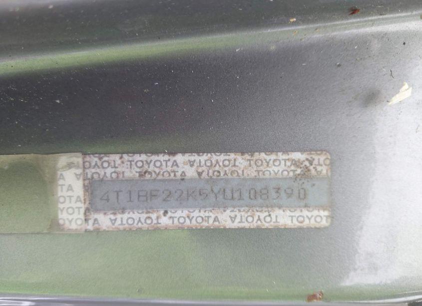 Photo 9 of 2000 Toyota Camry LE V6 (VIN 4T1BF22K5YU108390)