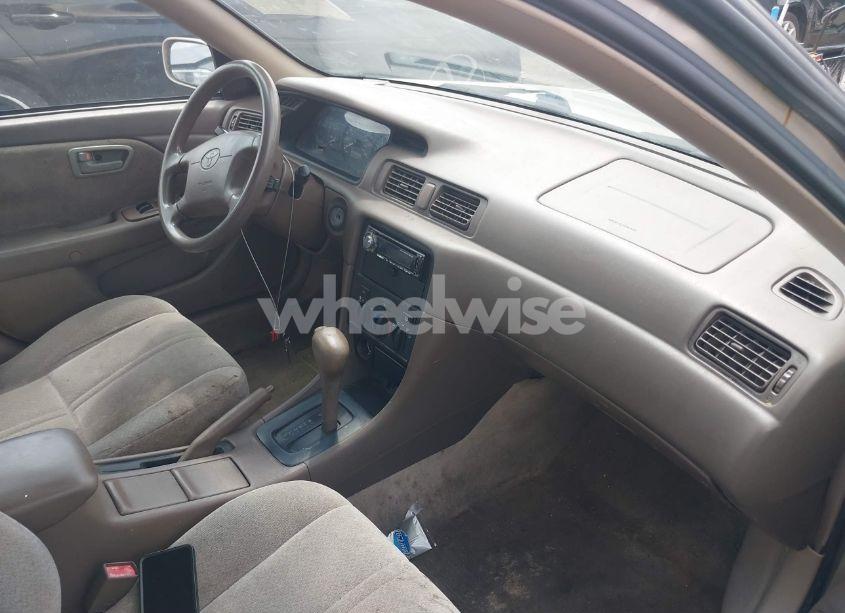 Photo 5 of 2000 Toyota Camry LE V6 (VIN 4T1BF22K5YU938013)