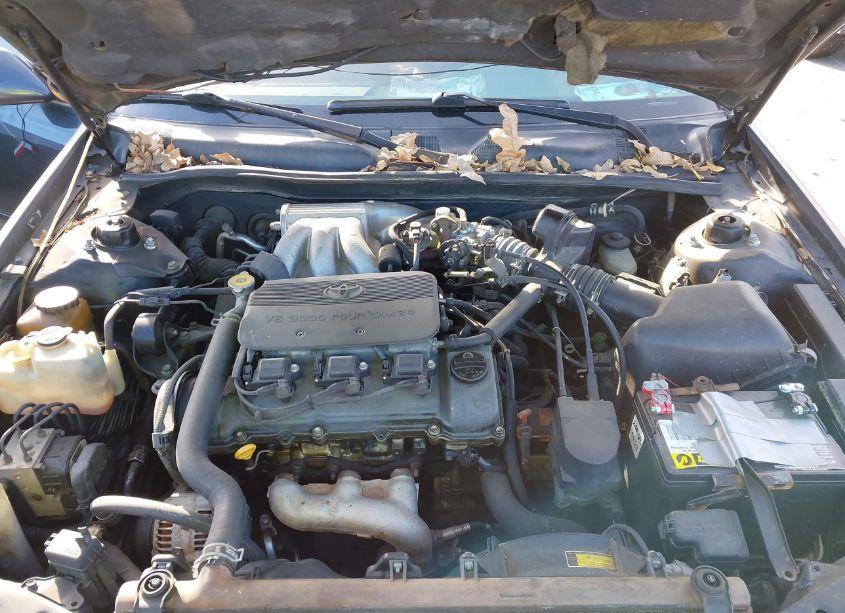 Photo 10 of 2000 Toyota Camry LE V6 (VIN 4T1BF22K5YU945088)