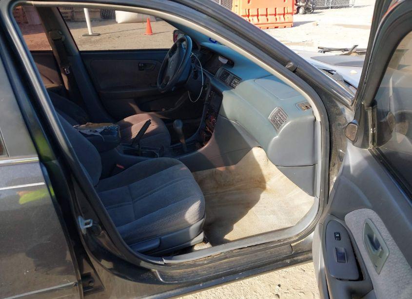 Photo 5 of 2000 Toyota Camry LE V6 (VIN 4T1BF22K5YU945088)