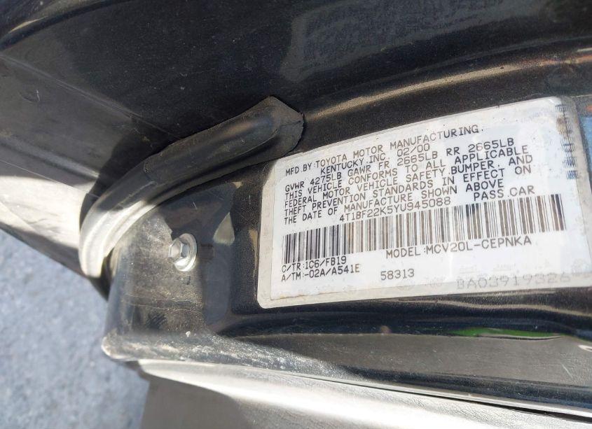 Photo 9 of 2000 Toyota Camry LE V6 (VIN 4T1BF22K5YU945088)