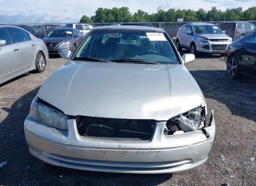 Photo 12 of 2001 Toyota Camry XLE/LE (VIN 4T1BF22K71U122362)