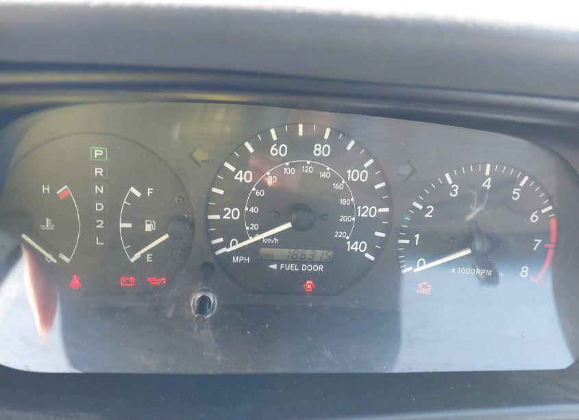 Photo 7 of 2001 Toyota Camry XLE/LE (VIN 4T1BF22K71U122362)