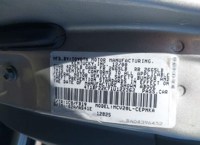 Photo 9 of 2001 Toyota Camry XLE/LE (VIN 4T1BF22K71U122362)