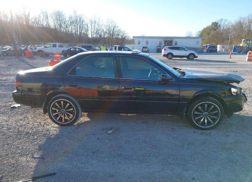 Photo 12 of 1997 Toyota Camry LE V6 (VIN 4T1BF22K7VU910662)