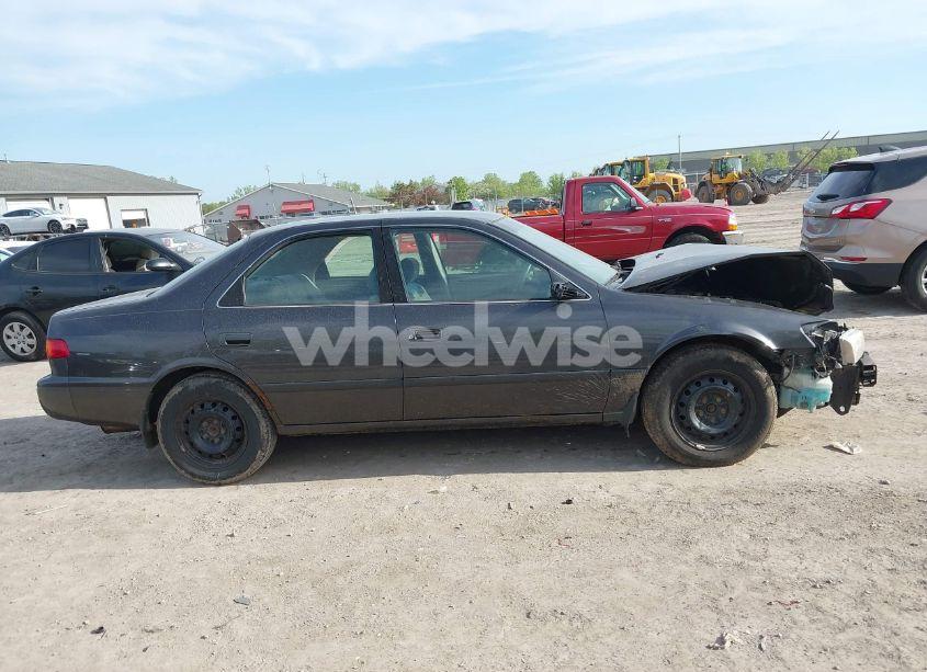 Photo 14 of 2000 Toyota Camry LE V6 (VIN 4T1BF22K7YU092029)