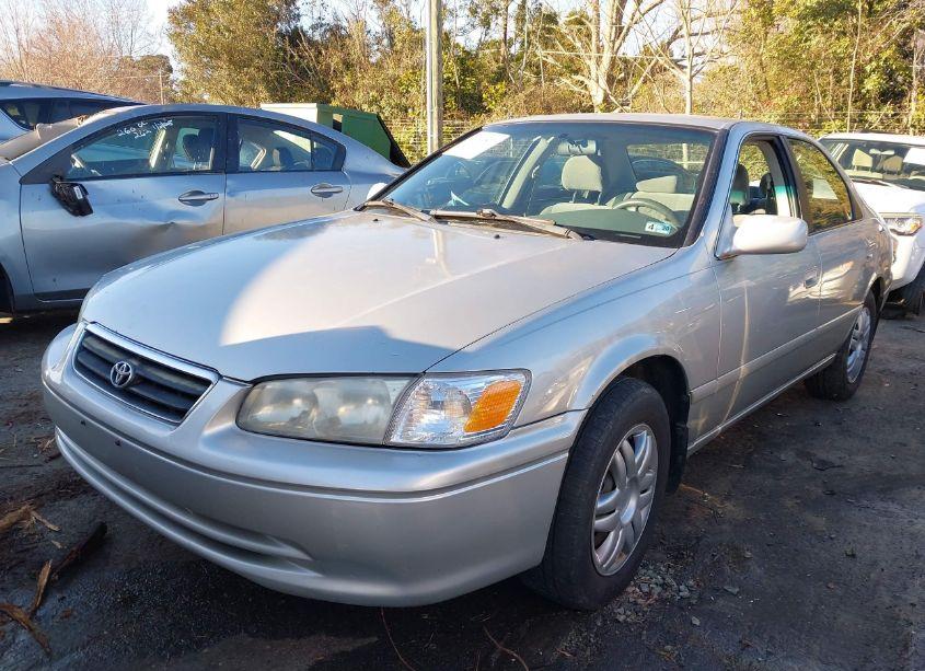 Photo 2 of 2000 Toyota Camry LE V6 (VIN 4T1BF22K7YU112408)