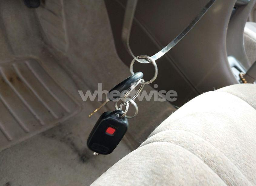 Photo 11 of 2000 Toyota Camry LE V6 (VIN 4T1BF22K7YU950423)