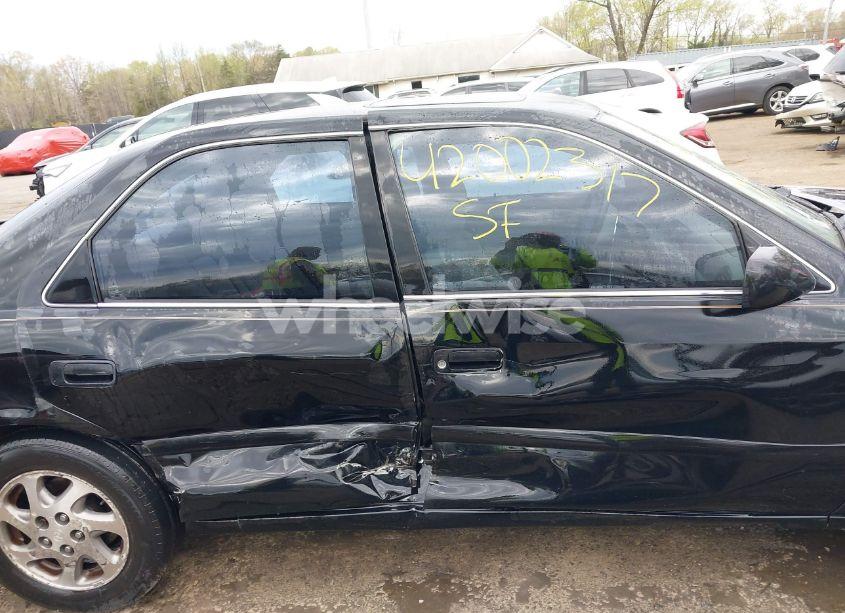 Photo 6 of 2000 Toyota Camry LE V6 (VIN 4T1BF22K7YU950423)