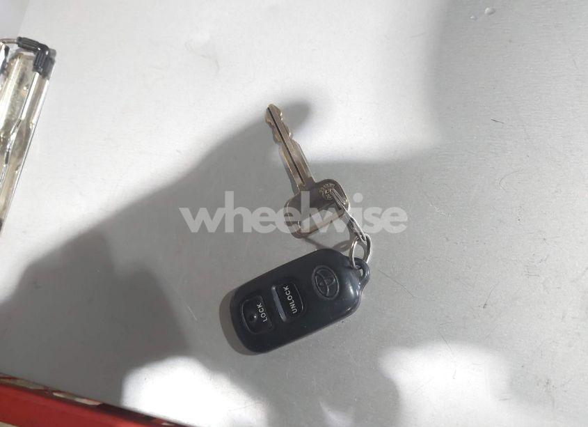 Photo 11 of 2001 Toyota Camry LE V6 (VIN 4T1BF22K81U130003)