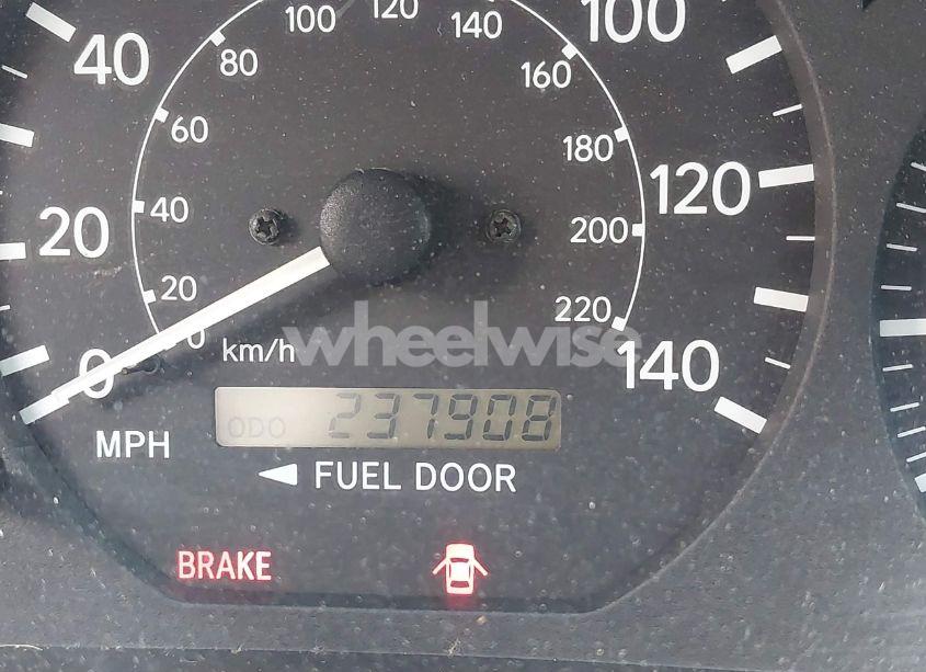 Photo 16 of 2001 Toyota Camry LE V6 (VIN 4T1BF22K81U965194)