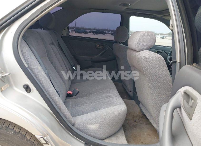 Photo 8 of 2001 Toyota Camry LE V6 (VIN 4T1BF22K81U965194)