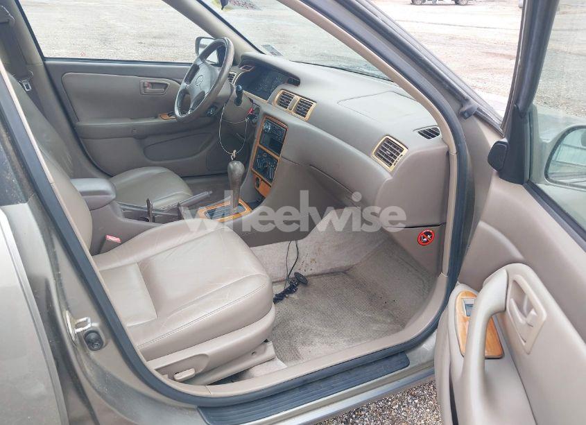 Photo 5 of 1997 Toyota Camry XLE V6 (VIN 4T1BF22K8VU011101)