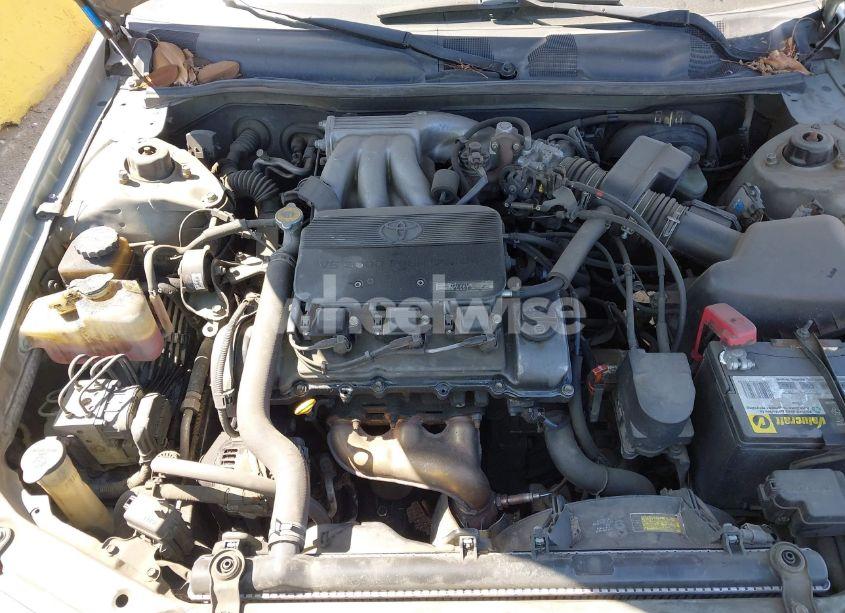 Photo 10 of 2001 Toyota Camry LE V6 (VIN 4T1BF22K91U126963)