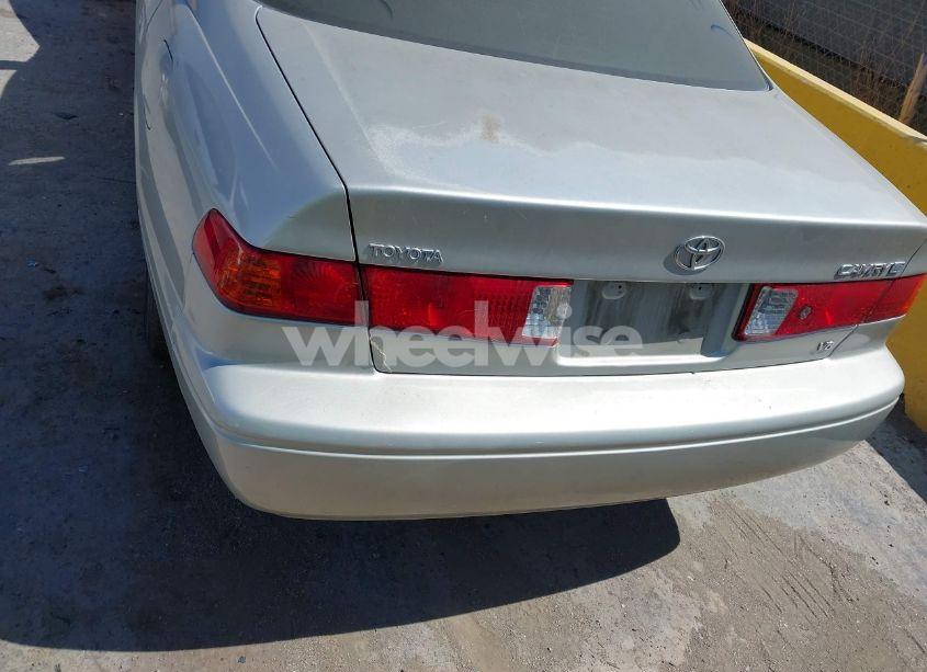 Photo 6 of 2001 Toyota Camry LE V6 (VIN 4T1BF22K91U126963)