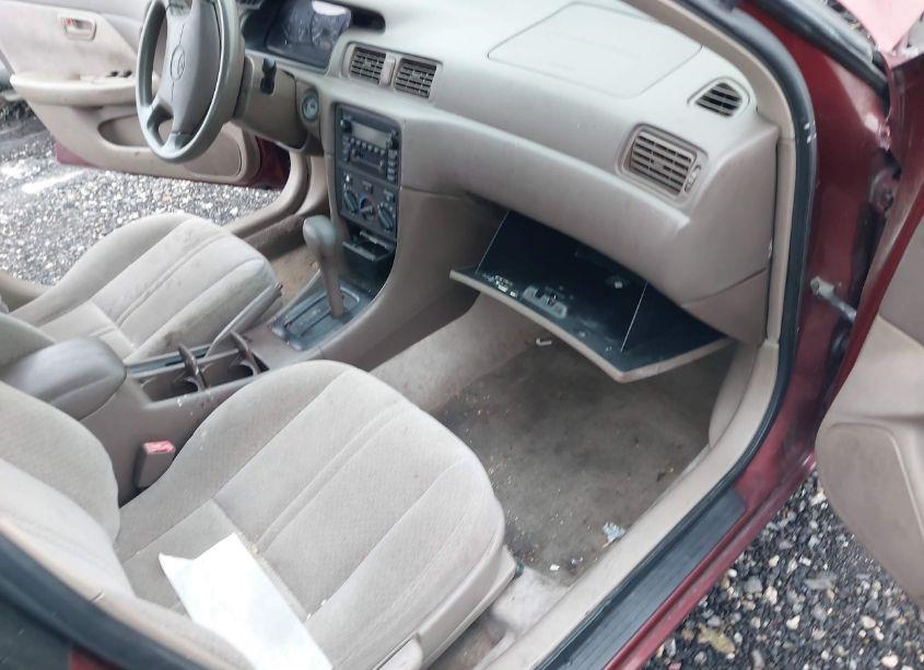 Photo 5 of 2000 Toyota Camry LE V6 (VIN 4T1BF22K9YU092520)