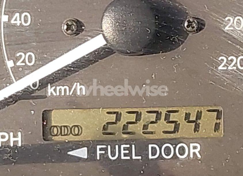 Photo 7 of 2000 Toyota Camry LE V6 (VIN 4T1BF22K9YU109946)