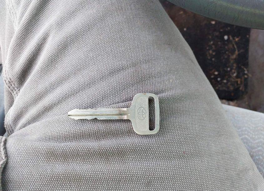 Photo 11 of 1997 Toyota Camry LE V6 (VIN 4T1BF22KXVU904323)