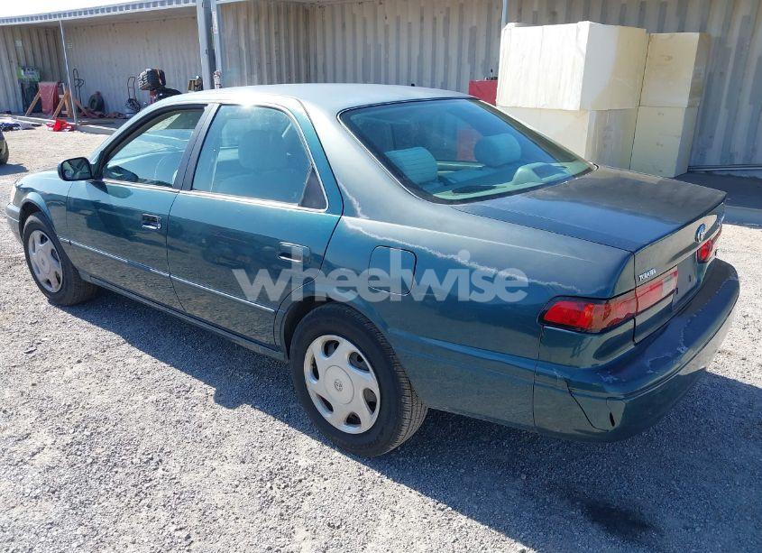 Photo 3 of 1997 Toyota Camry LE V6 (VIN 4T1BF22KXVU915631)