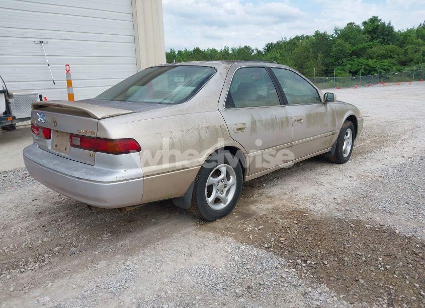 Photo 4 of 1998 Toyota Camry LE V6 (VIN 4T1BF22KXWU047485)