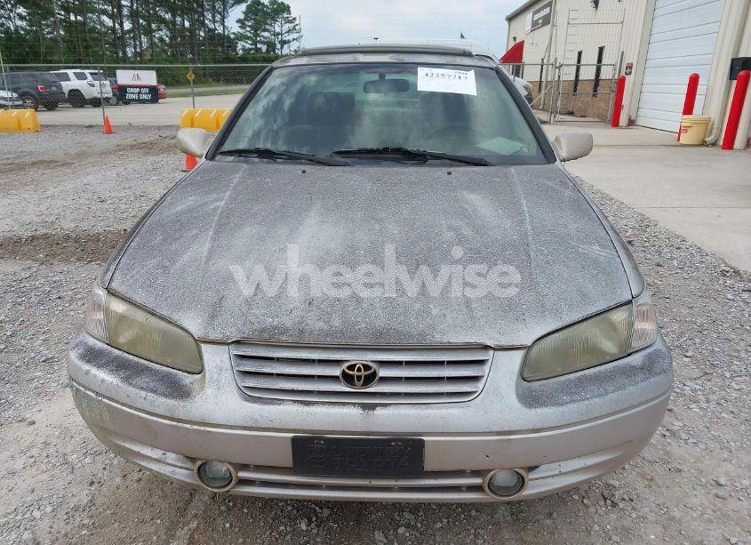 Photo 6 of 1998 Toyota Camry LE V6 (VIN 4T1BF22KXWU047485)