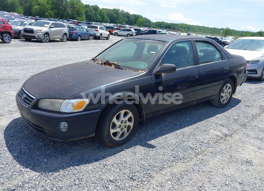 Photo 2 of 2000 Toyota Camry LE V6 (VIN 4T1BF22KXYU934393)