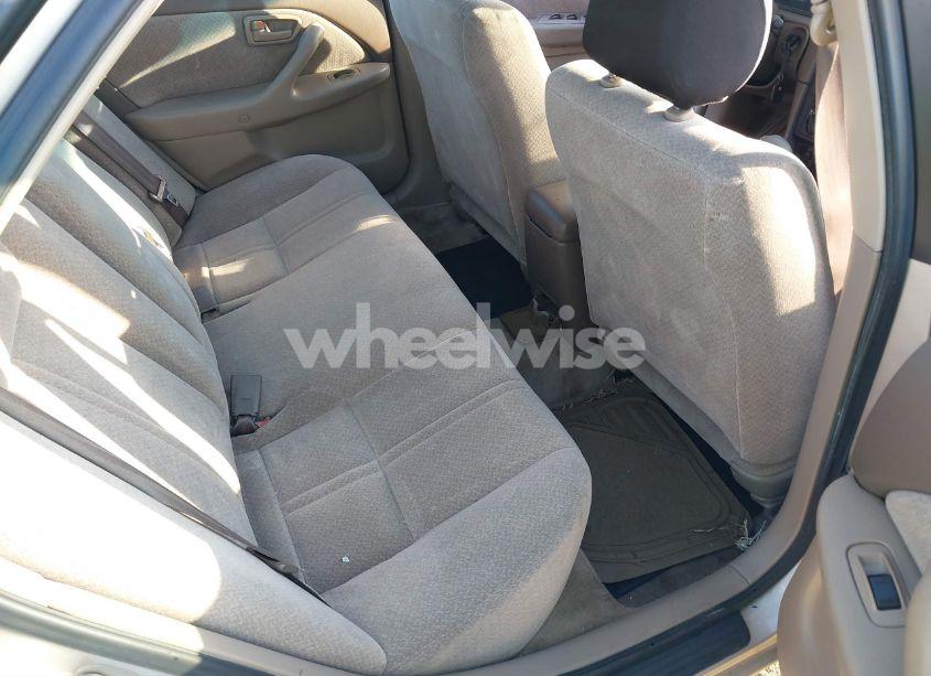 Photo 8 of 2000 Toyota Camry LE V6 (VIN 4T1BF22KXYU946821)