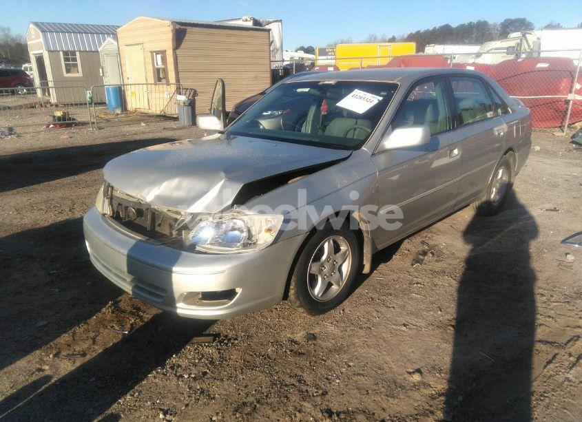 Photo 2 of 2001 Toyota Avalon XL (VIN 4T1BF28B01U175489)