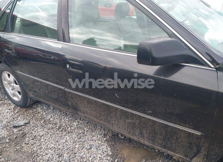 Photo 19 of 2001 Toyota Avalon XL (VIN 4T1BF28B01U177100)