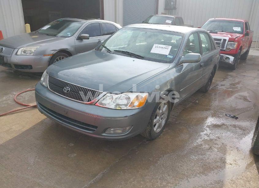Photo 2 of 2002 Toyota Avalon XLS (VIN 4T1BF28B02U216978)