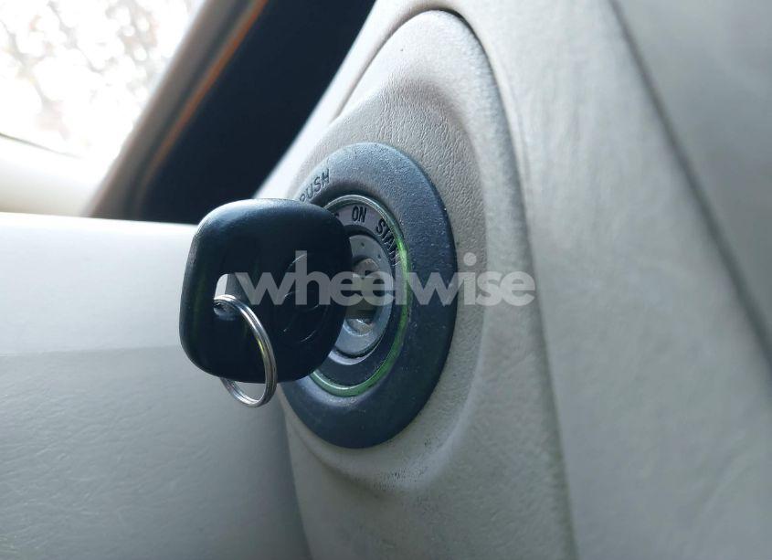 Photo 11 of 2002 Toyota Avalon XLS (VIN 4T1BF28B02U239466)