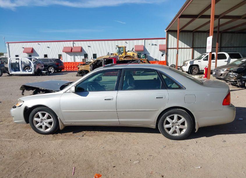 Photo 14 of 2002 Toyota Avalon XLS (VIN 4T1BF28B02U252802)