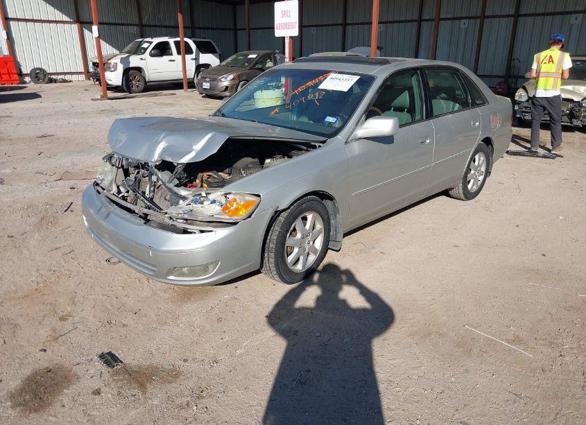 Photo 2 of 2002 Toyota Avalon XLS (VIN 4T1BF28B02U252802)