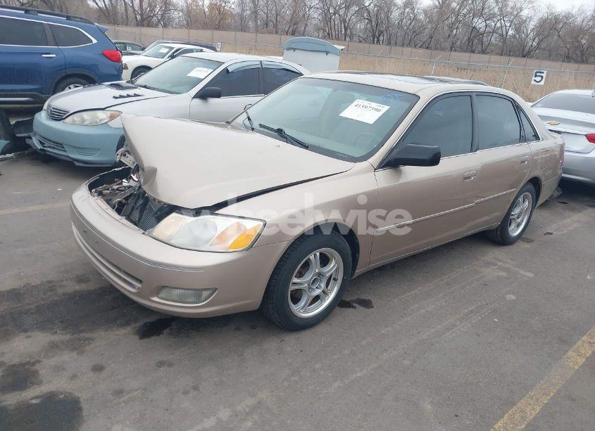 Photo 2 of 2002 Toyota Avalon XLS (VIN 4T1BF28B02U257062)