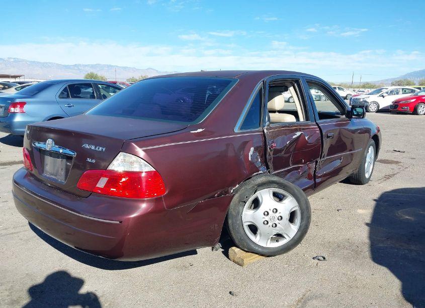 Photo 4 of 2004 Toyota Avalon XLS (VIN 4T1BF28B04U378810)