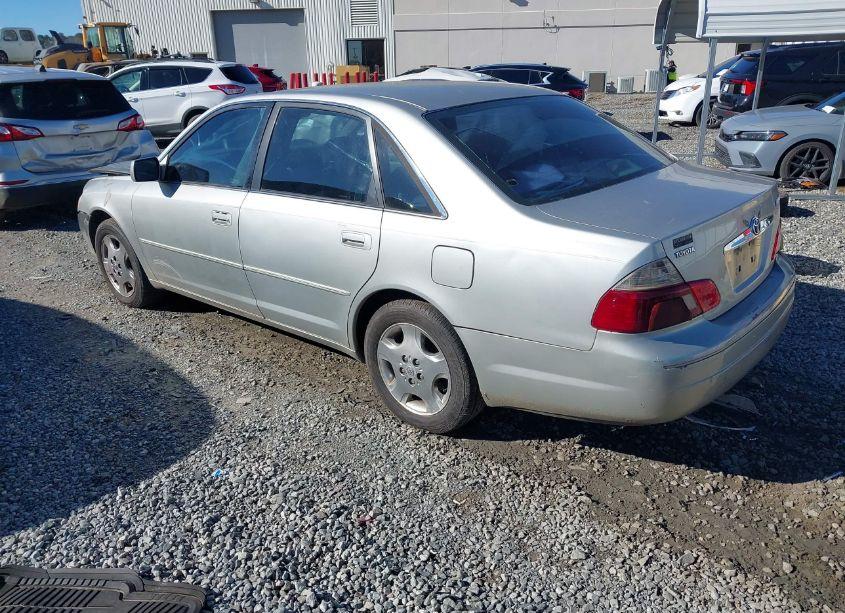 Photo 3 of 2004 Toyota Avalon XLS (VIN 4T1BF28B04U382310)