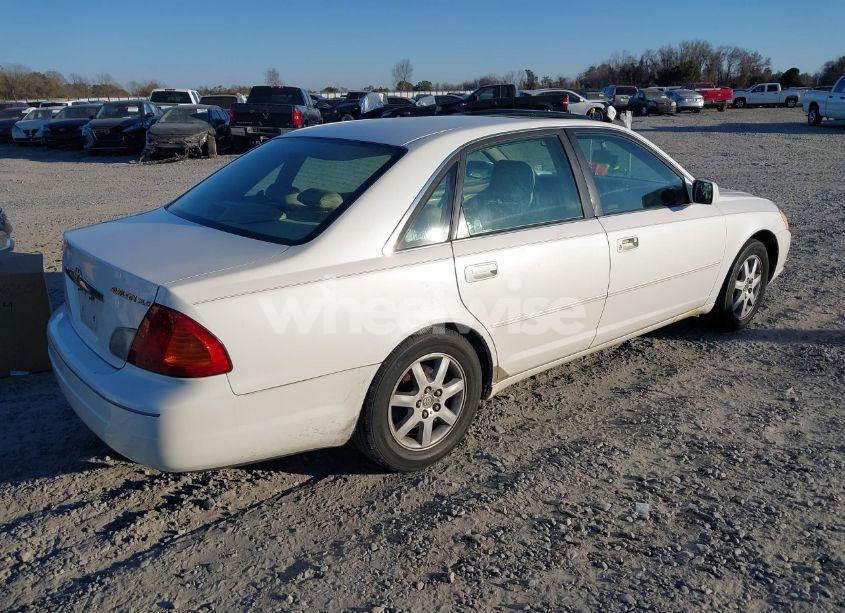 Photo 4 of 2001 Toyota Avalon XLS (VIN 4T1BF28B11U152805)