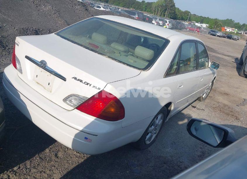 Photo 4 of 2002 Toyota Avalon XLS (VIN 4T1BF28B12U217380)