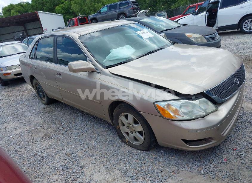 2002 Toyota Avalon XL (VIN 4T1BF28B12U237662) main photo