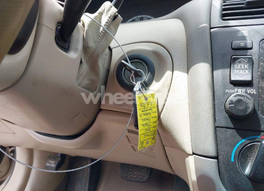 Photo 11 of 2002 Toyota Avalon XL (VIN 4T1BF28B12U237662)