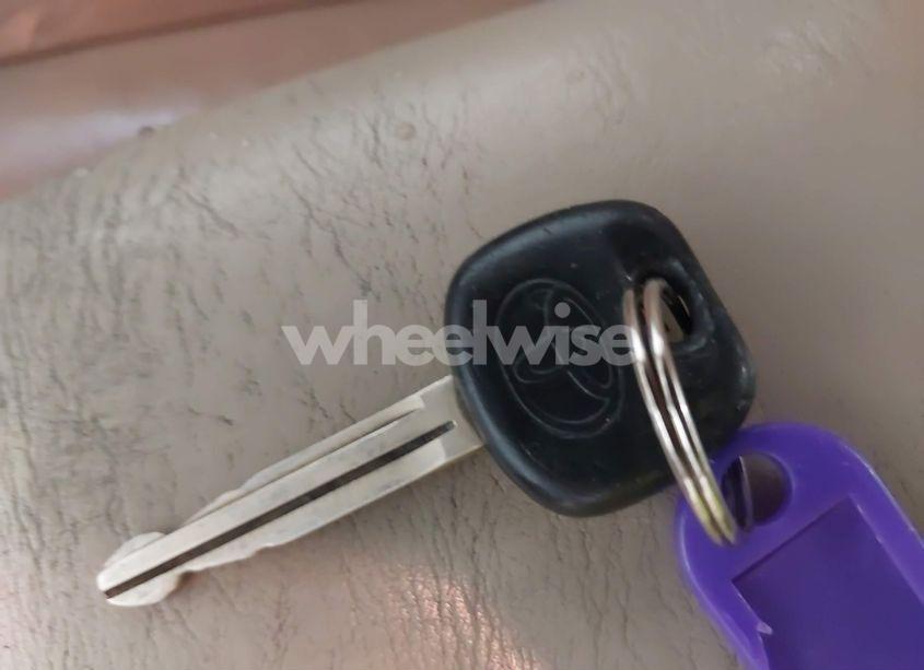 Photo 11 of 2003 Toyota Avalon XLS (VIN 4T1BF28B13U315813)