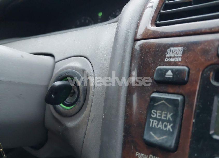 Photo 11 of 2004 Toyota Avalon XLS (VIN 4T1BF28B14U374622)