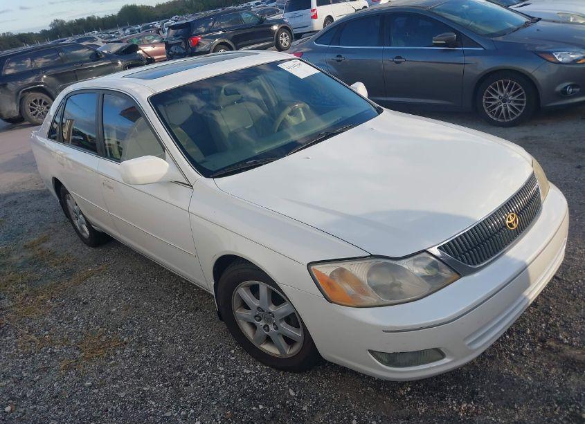 2001 Toyota Avalon XLS (VIN 4T1BF28B21U128416) main photo