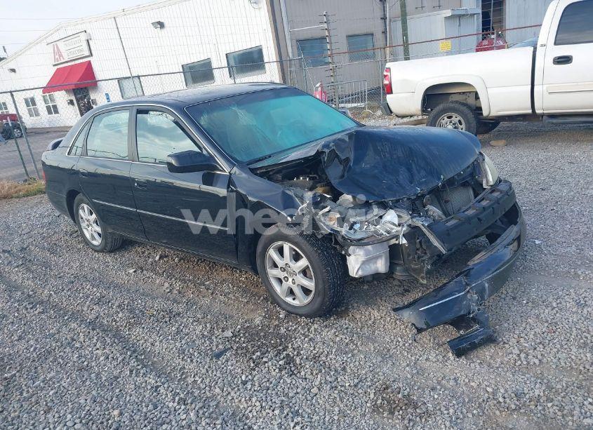 2002 Toyota Avalon XLS (VIN 4T1BF28B22U252865) main photo