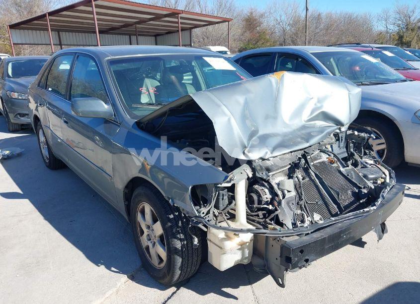 2002 Toyota Avalon XL (VIN 4T1BF28B22U264899) main photo