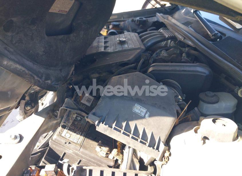 Photo 10 of 2002 Toyota Avalon XL (VIN 4T1BF28B22U264899)