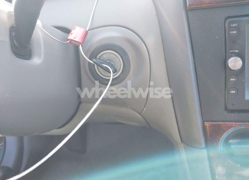 Photo 11 of 2002 Toyota Avalon XL (VIN 4T1BF28B22U264899)