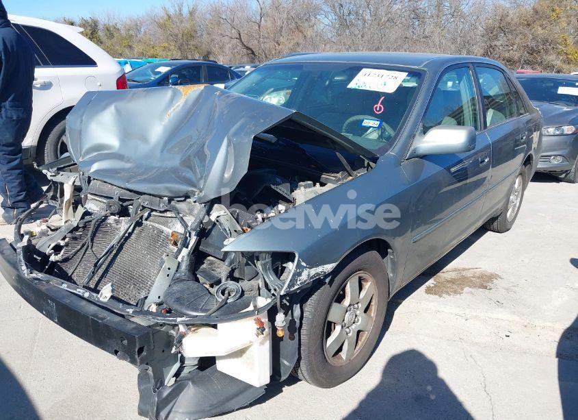 Photo 2 of 2002 Toyota Avalon XL (VIN 4T1BF28B22U264899)