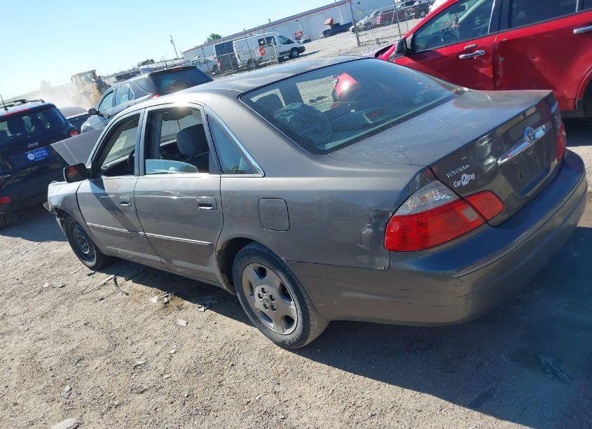 Photo 3 of 2003 Toyota Avalon XLS (VIN 4T1BF28B23U277931)